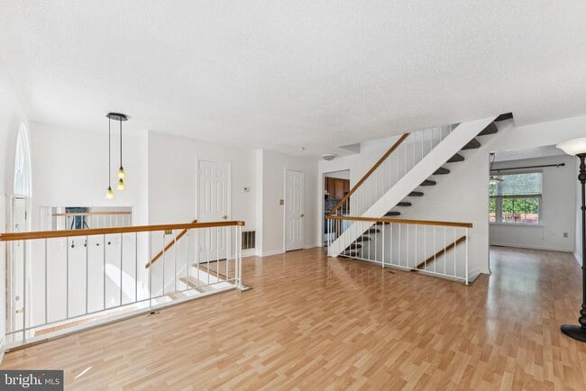 Building Photo - 4117 Waterbuck Way
