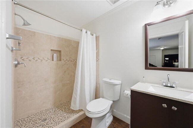 Building Photo - 1295 Cumberland Rd NE