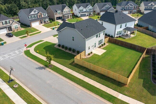 Building Photo - 3076 Lobella Dr