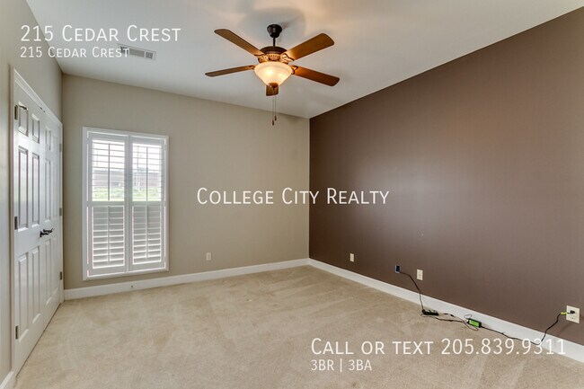 Building Photo - 215 Cedar Crest