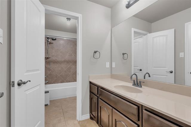 Building Photo - 12560 Mill Run Dr