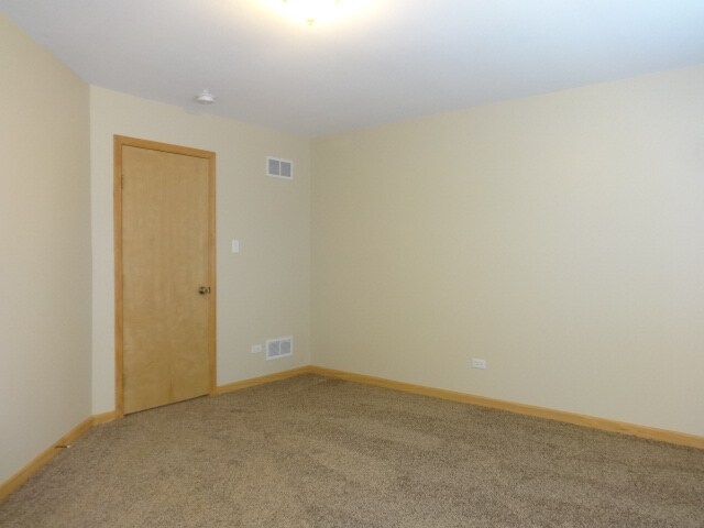 Building Photo - 5154 W Park Ln