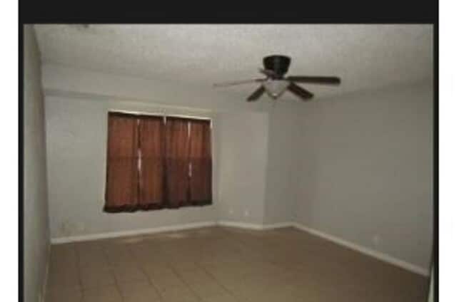 Building Photo - Charming 3BR House in San Antonio