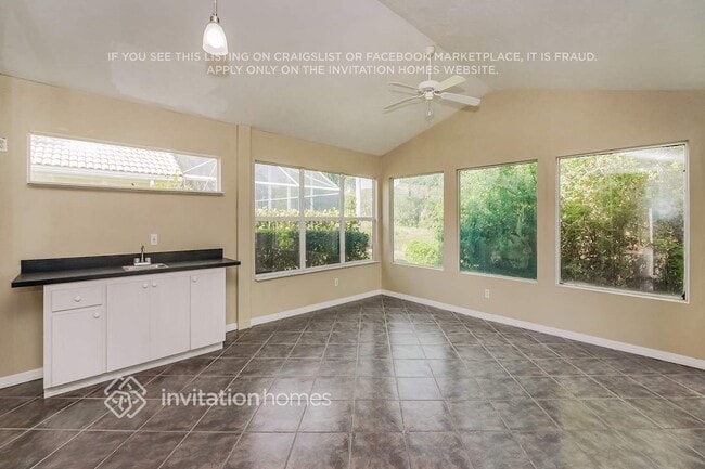 Building Photo - 441 Long Cove Rd