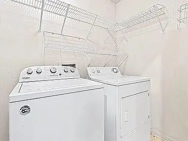 Building Photo - giang