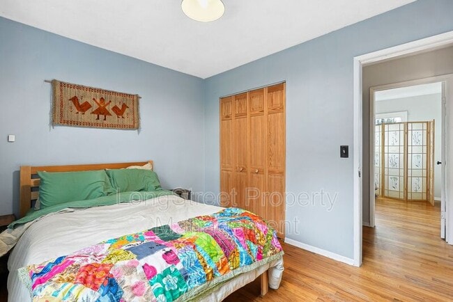 Building Photo - 3517 SE 67th Ave