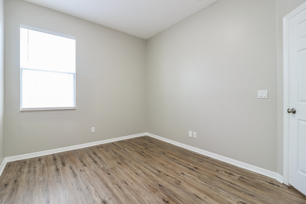 Building Photo - 409 Delwood Breck St