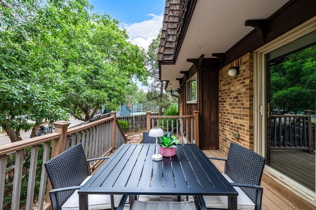 Building Photo - Two-Story home in  Cherry Creek Racquet Cl...