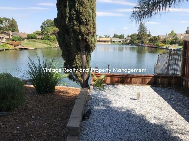 Building Photo - Available Soon! Very Nice 3 Bedroom Home!!!