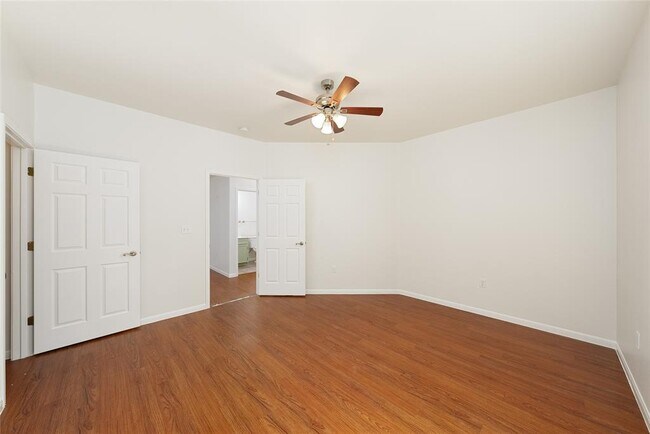 Building Photo - 4505 Red River St