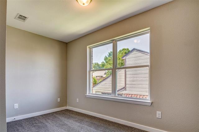 Building Photo - 1114 Woburn Dr