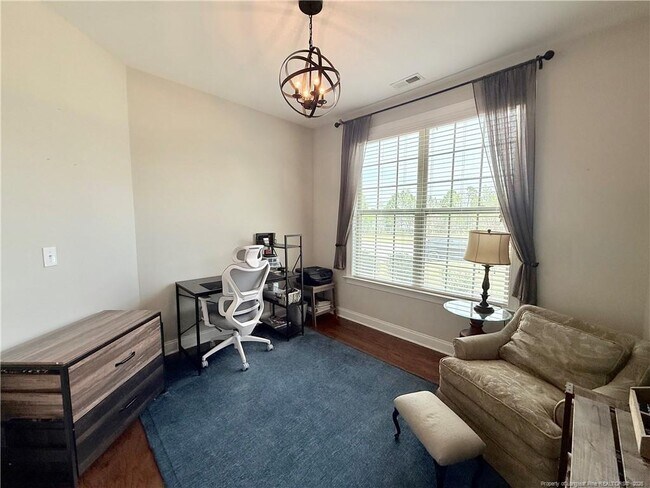 Building Photo - 97 Marchmont Pl