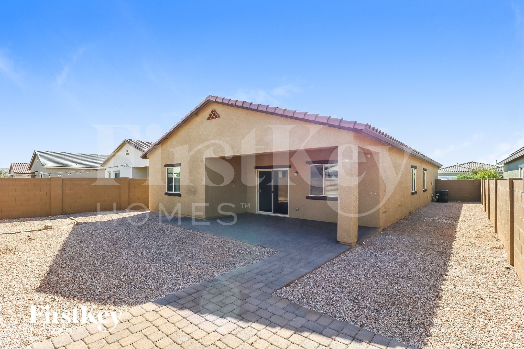 Building Photo - 21380 W Monte Vista Rd