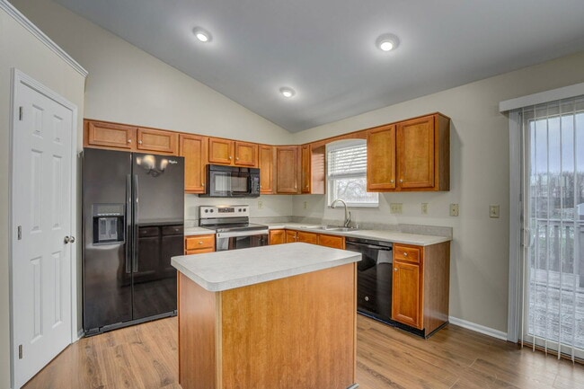 Building Photo - 10649 Kelsey Dr