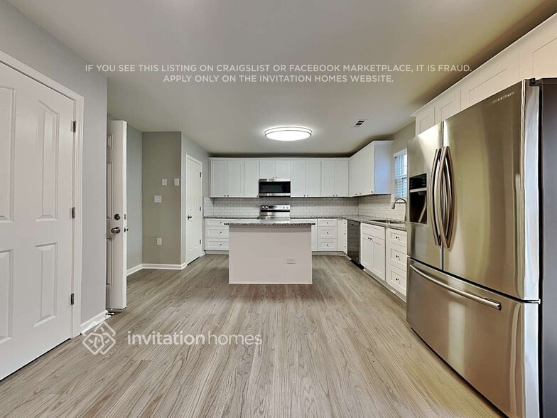 Building Photo - 341 Hunslet Cir