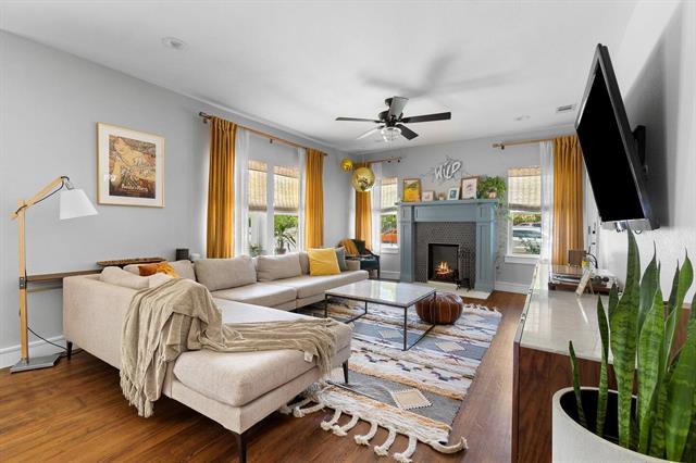 Building Photo - 407 S Marlborough Ave