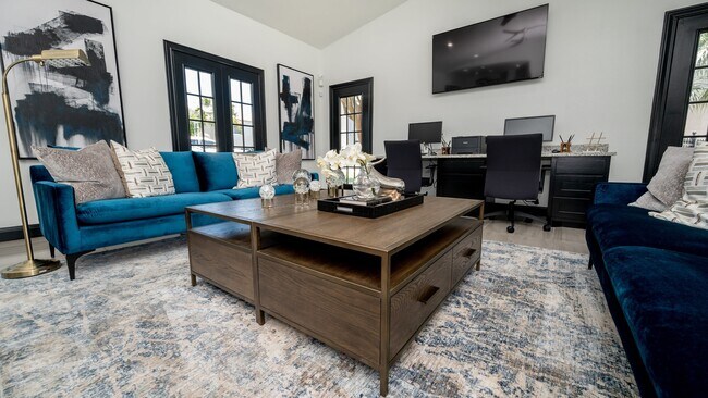 Building Photo - 16100 Henderson Pass