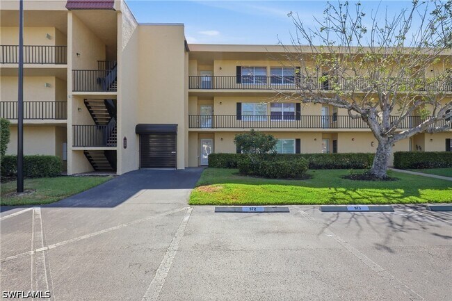 Building Photo - 1086 Forest Lakes Dr