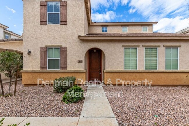 Building Photo - 4262 E Carla Vista Dr