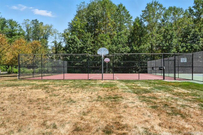 Building Photo - 157 Stonemeadow Dr