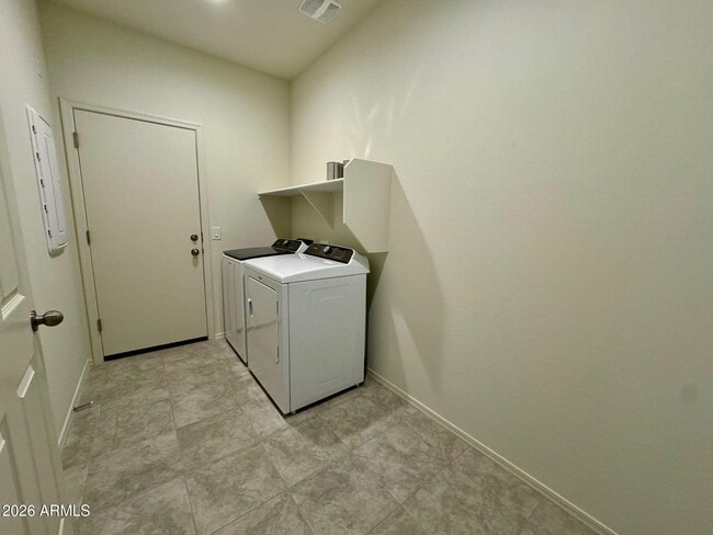 Building Photo - 25272 W Chanute Pass