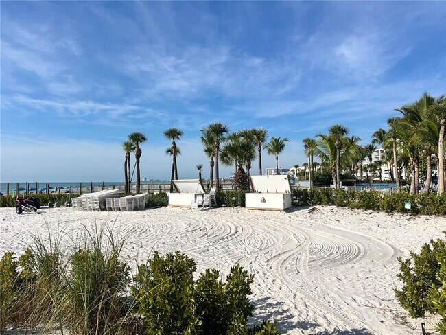 Building Photo - 1001 Point of Rocks Rd