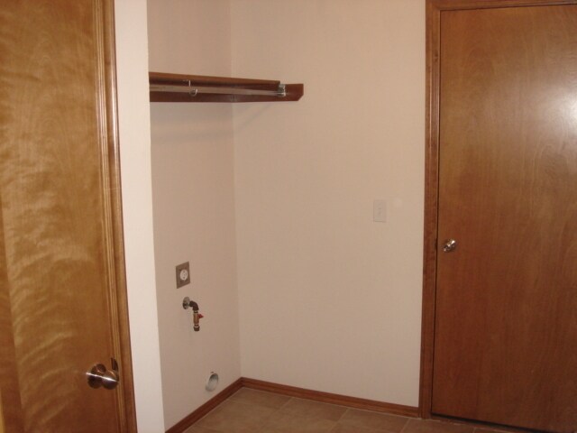 Building Photo - 3 Bed + Office - Private Master Suite - Mo...