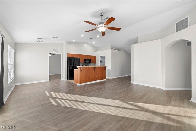 Building Photo - 2805 66th St W