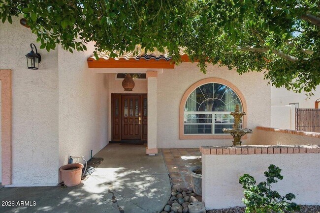 Building Photo - 2157 E Alameda Dr