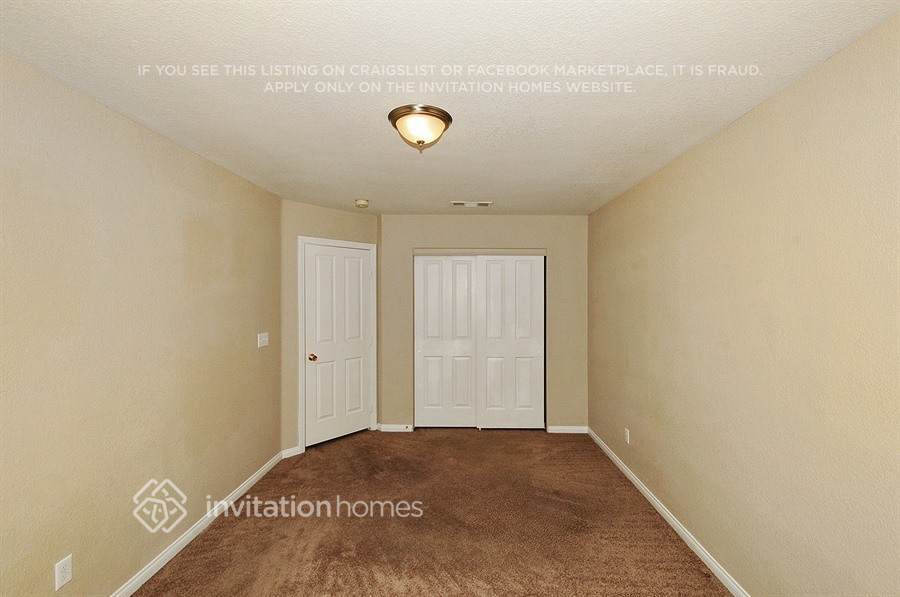 Building Photo - 8722 Hawk Canyon St