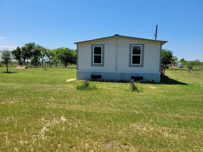Building Photo - 6020 Taylorsville Rd