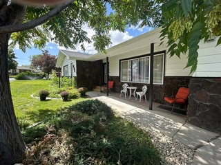 Building Photo - 103 Rainbow Cir