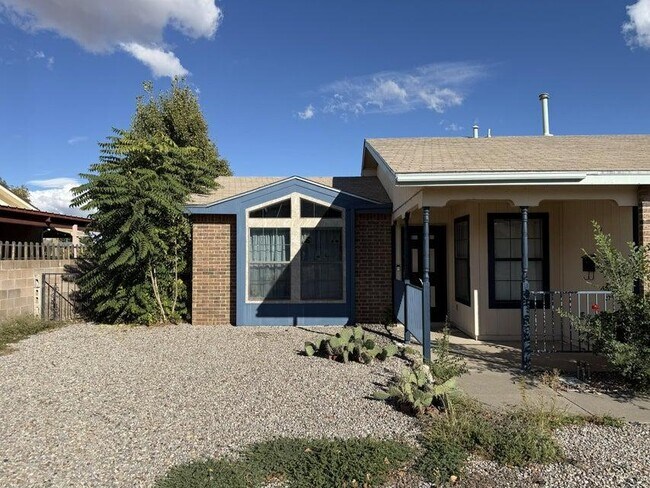 Building Photo - 290 Asbury Rd NE