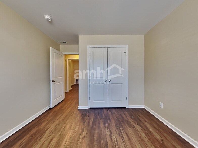 Building Photo - 317 Drayton Place Dr