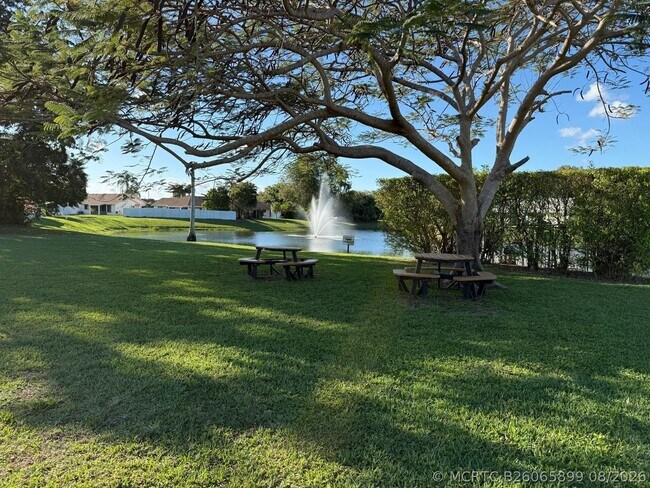 Building Photo - 9599 Stones River Park Way