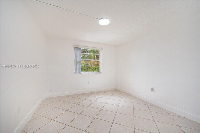 Building Photo - 14250 SW 62nd St