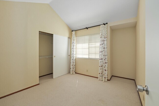Building Photo - 34267 Quartz Terrace