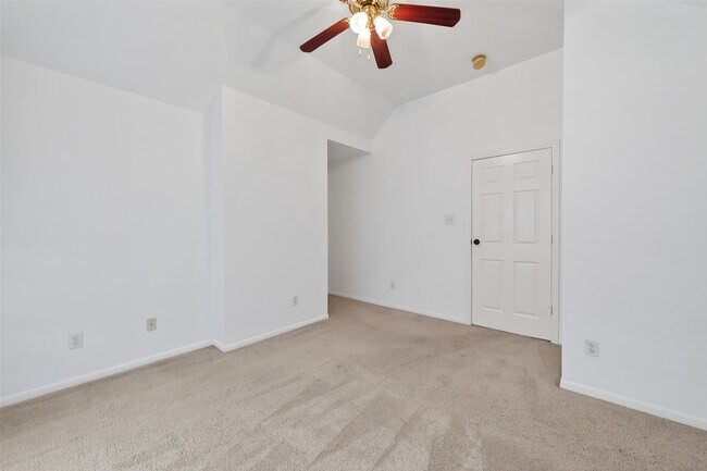 Building Photo - 1311 Rene Ct