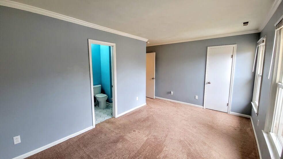 Building Photo - 4621 Merrimac Ln
