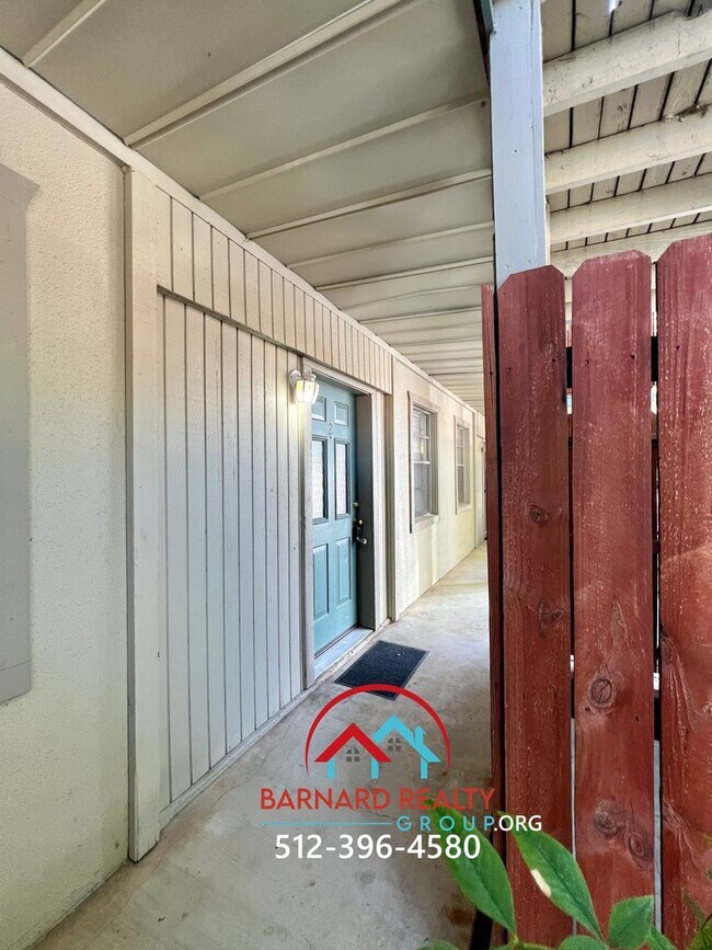 Building Photo - 1223 Hopkins St