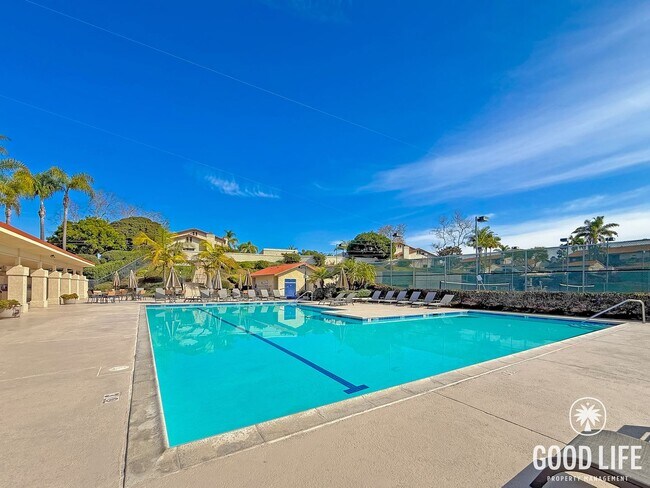 Building Photo - Stunning 2B/2.5BA Condo in Carlsbad For Lease!