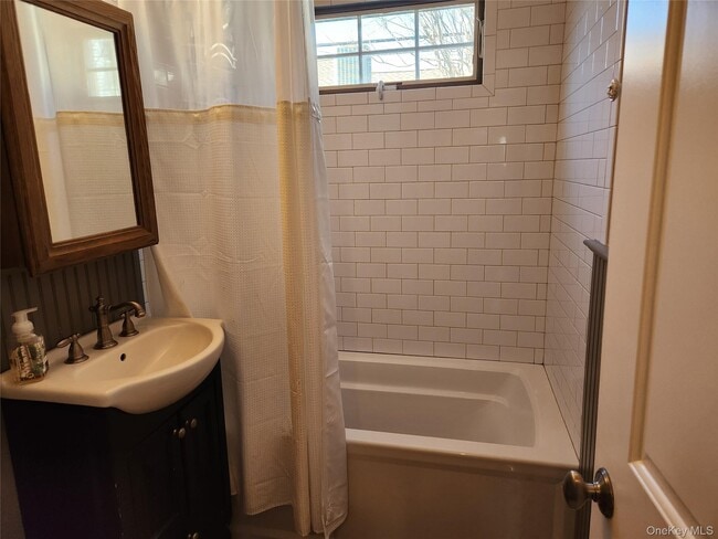 Building Photo - 63 Kerrigan St