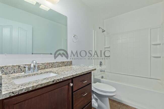 Building Photo - 4624 S 19th Ave