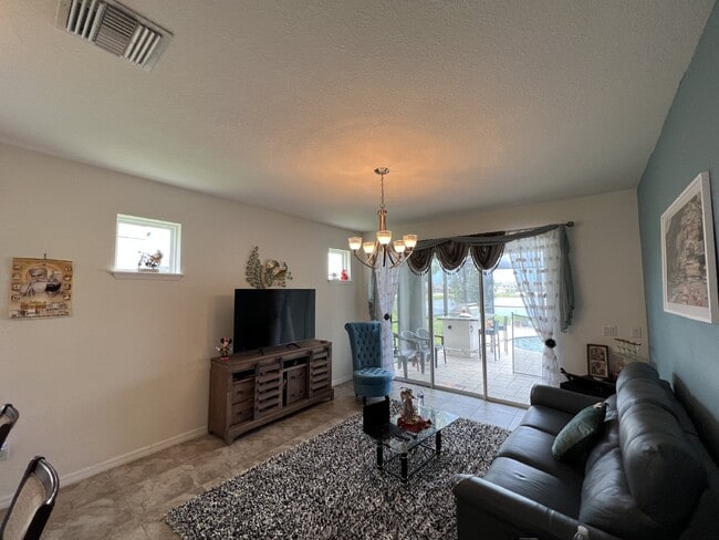 Building Photo - "POOL HOME**OVERLOOKING POND" IMAGINE THE ...