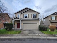 Building Photo - **$200 Move In Special**Beautiful 4 bed 2.5 Bath Home in South Hill Puyallup