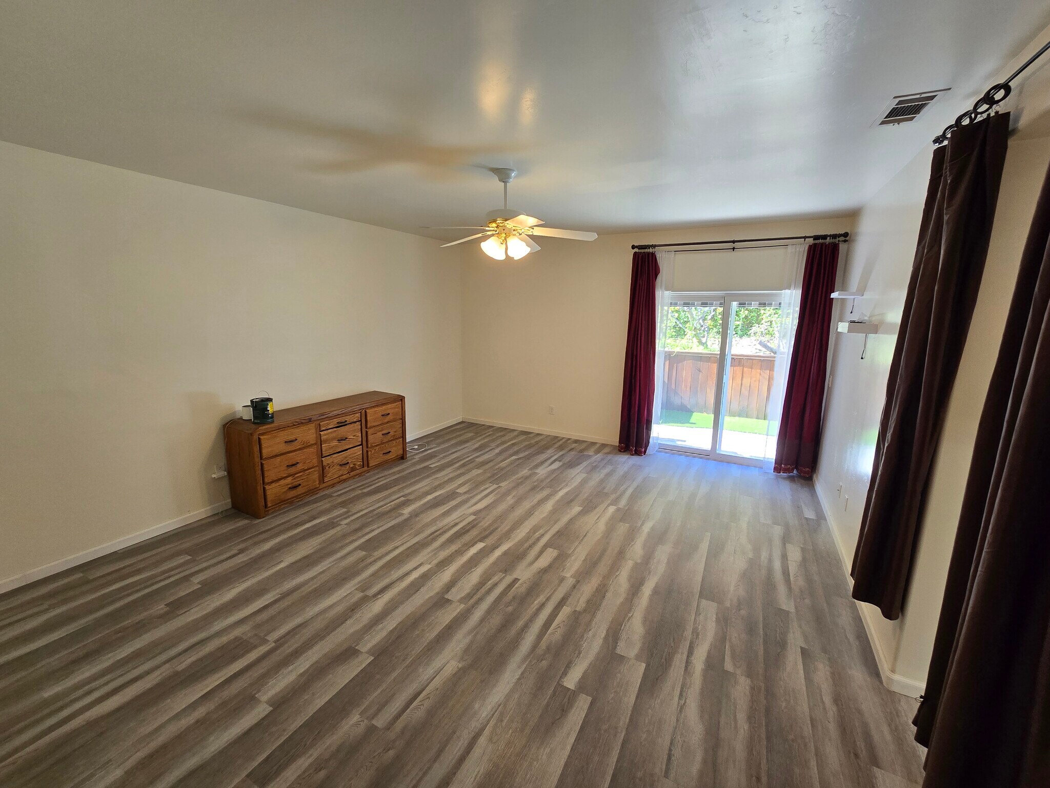 Master #1 - 832 Legacy Dr