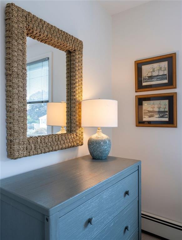 Building Photo - 11 N Hillview Dr