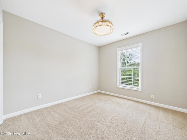 Building Photo - 5500 Yates Garden Ln