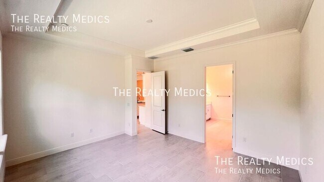 Building Photo - 1440 Nandina Cir