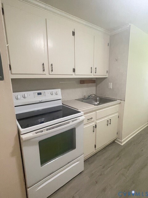 Building Photo - 7279 Edgeworth Rd